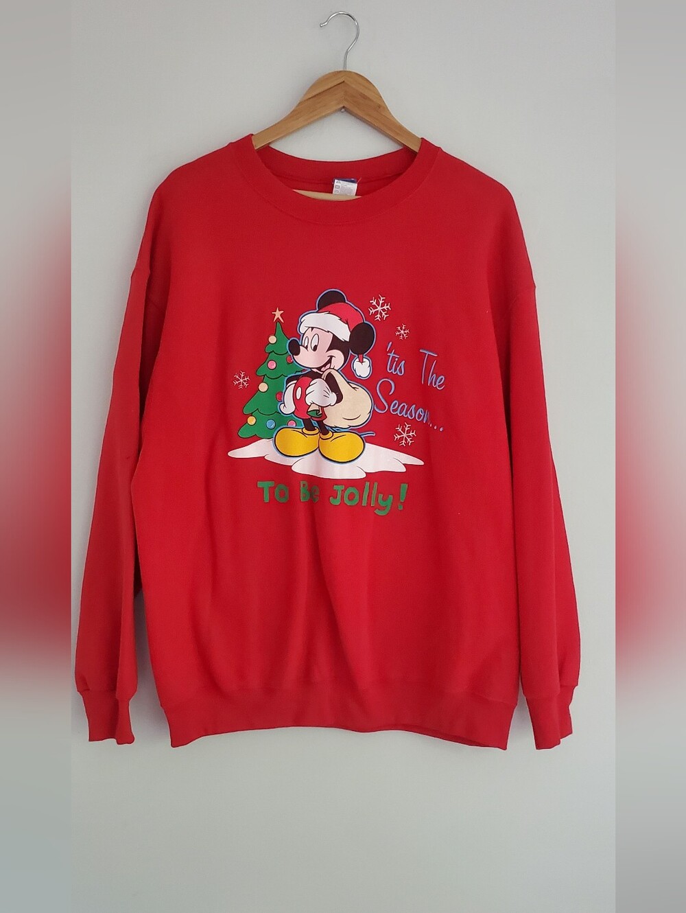 Disney Red Crewneck MICKEY christmas Sweatshirt Size XL